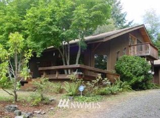 5123 Ponderosa Dr NE, Hansville, WA 98340