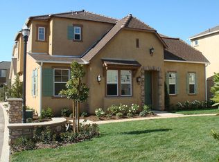 3815 Vermont Ln, Clovis, CA