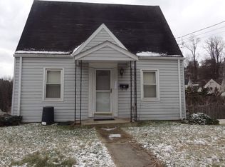 410 Meadowbrook Dr, North Versailles, PA 15137