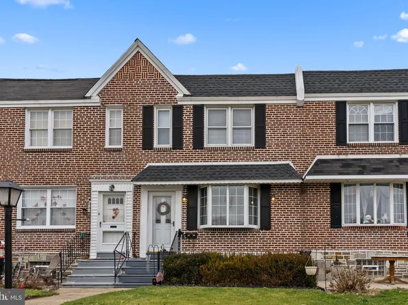 7156 Erdrick St, Philadelphia, PA 19135