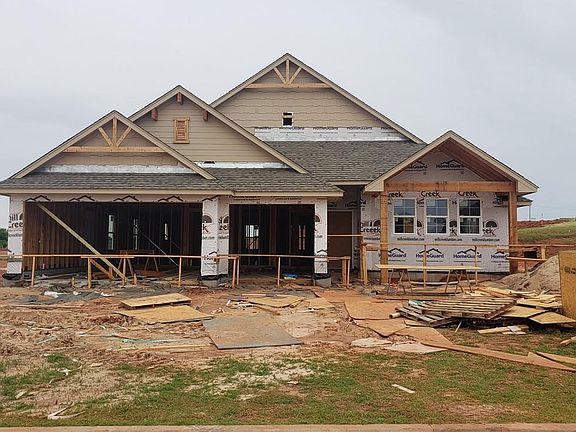 2nd image of 2713 Cedar Creek Dr