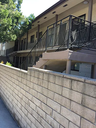 112 N Mar Vista Ave Photo 1