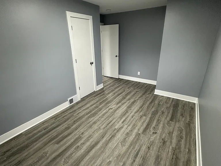 Primary Bedroom (without furniture)