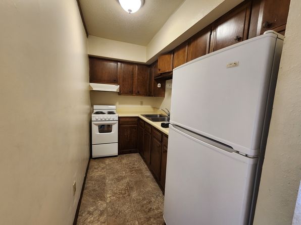 101 16th Ave NW #22