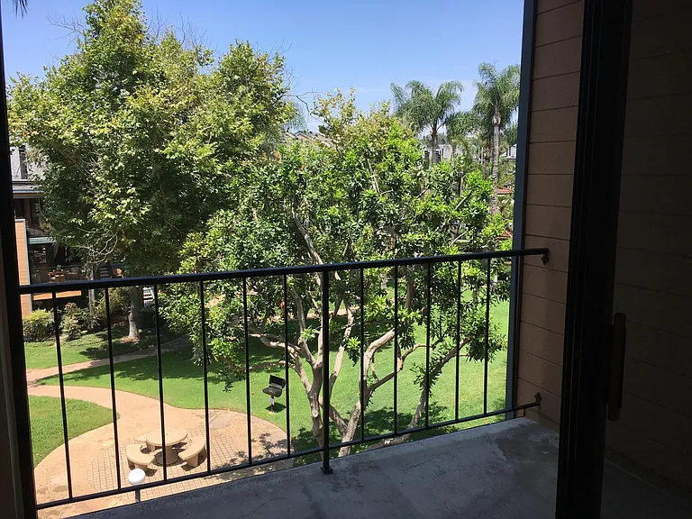Balcony off Master 1