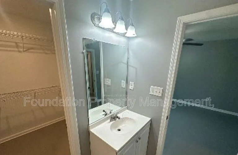 307 Harrell St — Photo 16