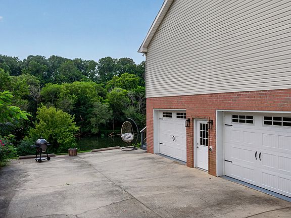 4th image of 502 Westwood Dr