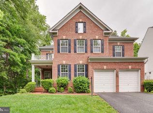 3730 Lions Field Rd, Triangle, VA 22172