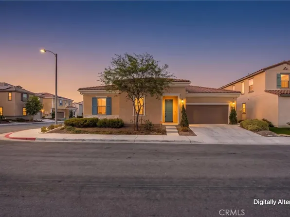 493 N Pinewood Ave, Rialto, CA 92376