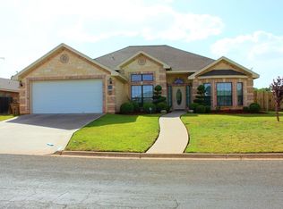 705 Hunters Glen Rd, San Angelo, TX 76901