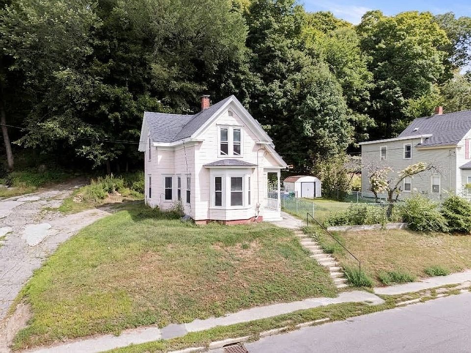 1st image of 184 Groveland St