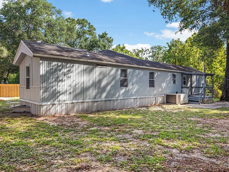 698 Persimmon St — Photo 22
