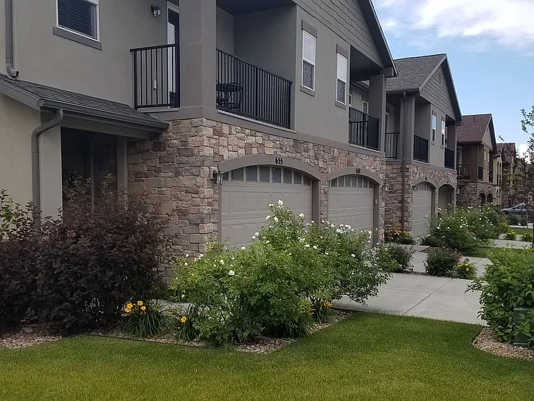 655 N 310 W — Photo 2
