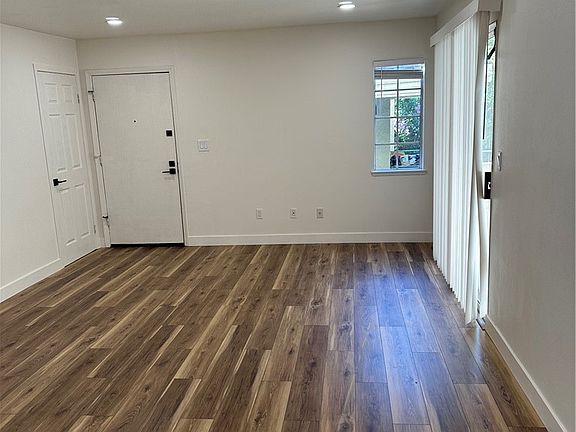 3rd image of 4201 Las Virgenes Rd Unit 201