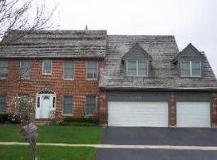 752 Fieldale Ln, Grayslake, IL 60030