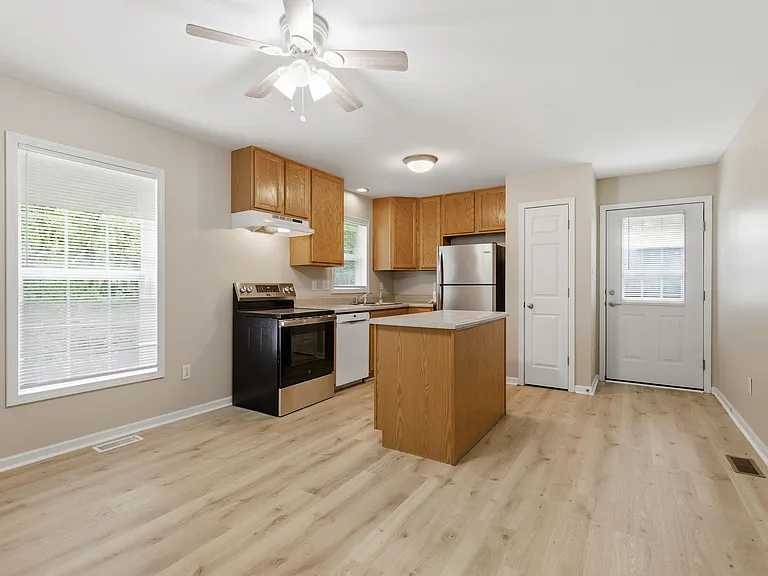2642 Hibbitts Rd — Photo 11
