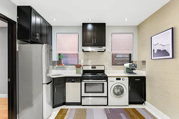 Rented by Vector New York, LLC | media 2