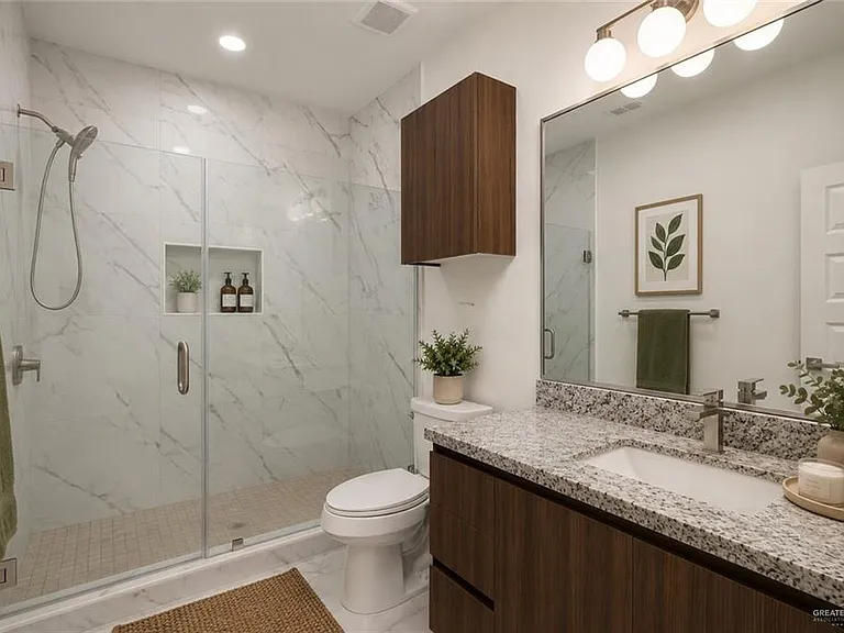 1301 Rosewood Ln #1 — Photo 8