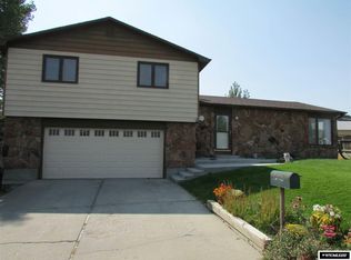 3861 Swanton Ave, Casper, WY 82609