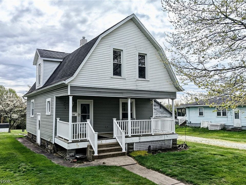 1st image of 418 Jackson Ave NE