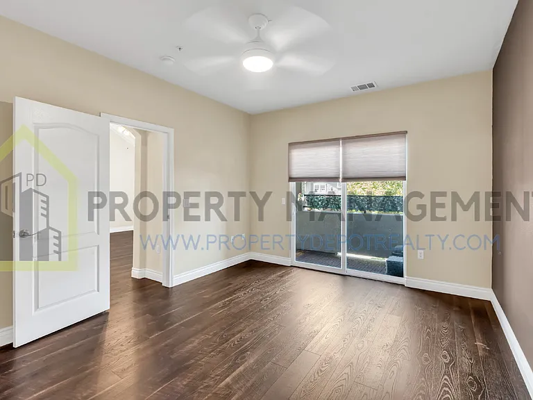 5501 Mezereon Ln — Photo 32