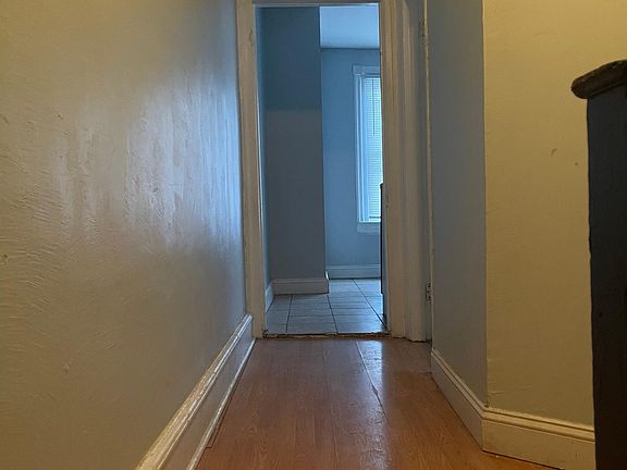 4th image of 537 N Vodges St Floor 2