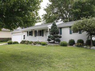 412 W Jefferson St, Tremont, IL