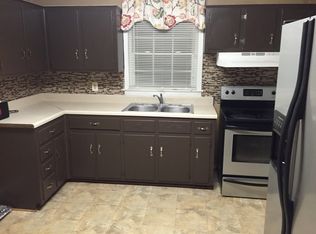 8514 Orcutt Ave, Hampton, VA 23605