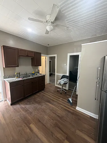 531 Ash St #1 Photo 1