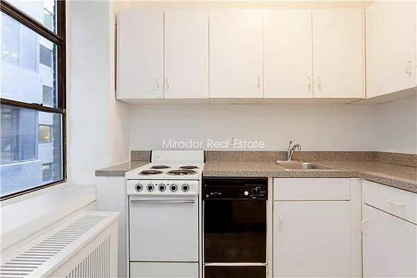 Rented by Mirador Real Estate | media 40