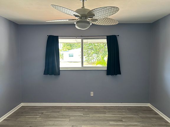 5th image of 2431 Elyria Ave #3