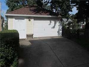 5th image of 1121 Forest Rose Ave