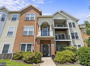 4135 Fountainside Ln UNIT 304, Fairfax, VA 22030