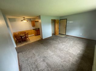 1307 13 1/2 St S #5, Fargo, ND 58103