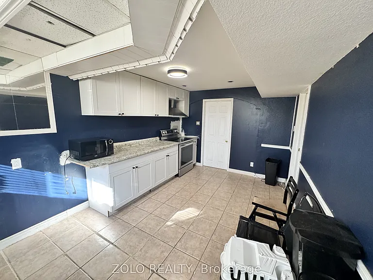59 Colin Cres #BASEMENT — Photo 6