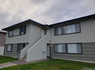 2902 Peppertree Ln APT D, Costa Mesa, CA 92626