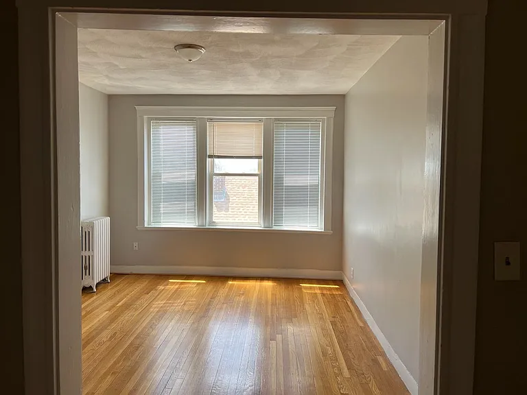 95 Nichols St — Photo 13