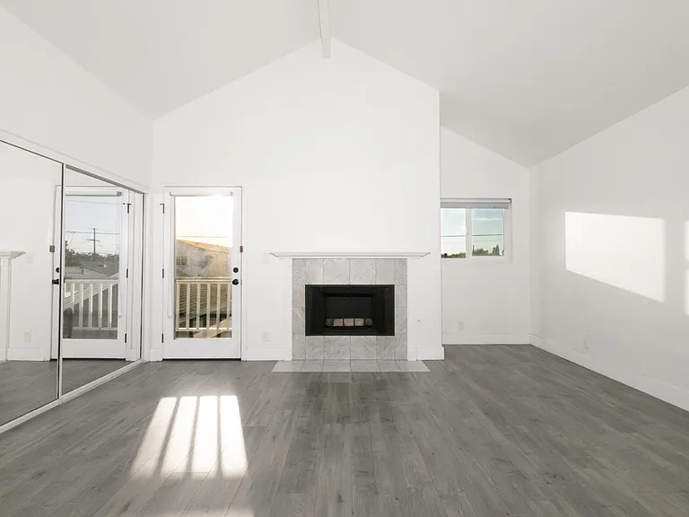 14929 Grevillea Ave — Photo 41