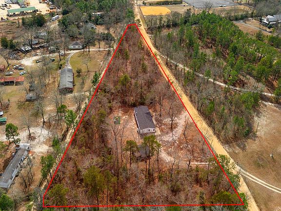 4th image of 154 Sandy Bank Dr
