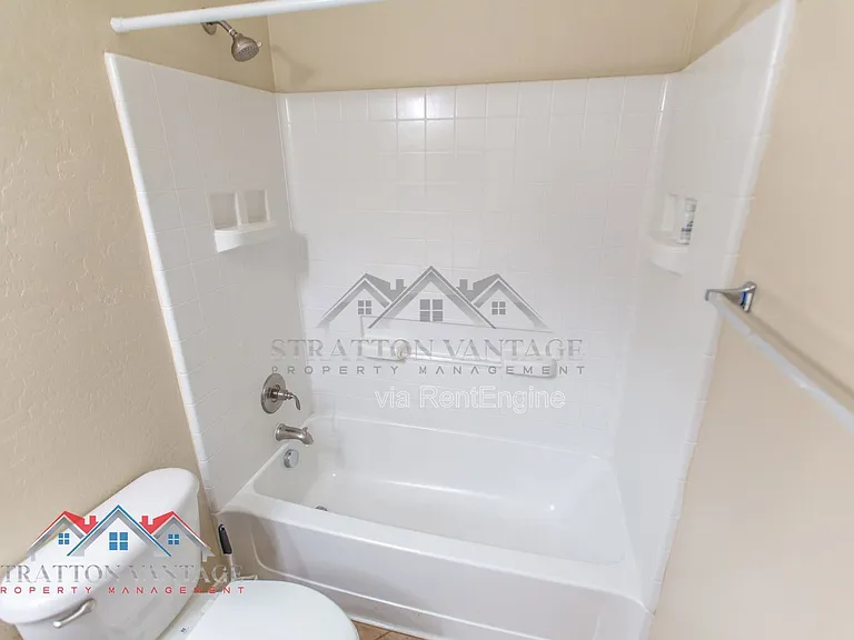 1532 E Apollo Rd — Photo 23