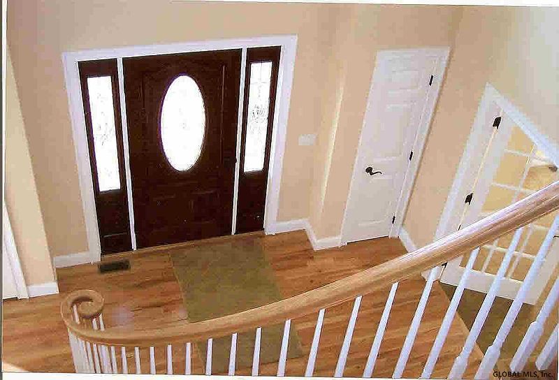 4th image of 22 Grand View Drive