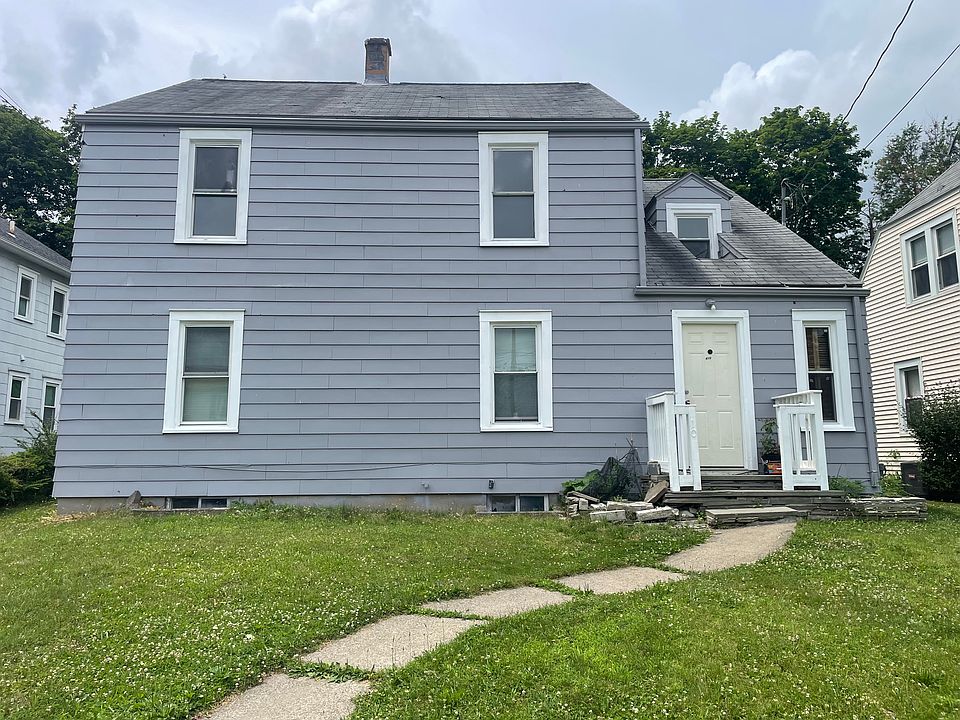 1st image of 410 Massachusetts Ave #2