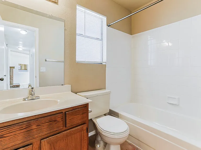 549 N Granite St — Photo 18
