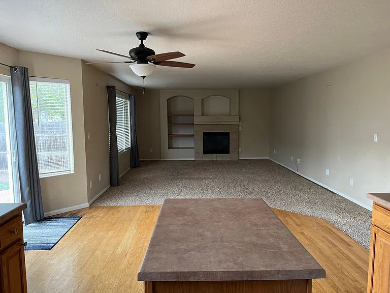 1733 Fossil Creek Pkwy — Photo 16