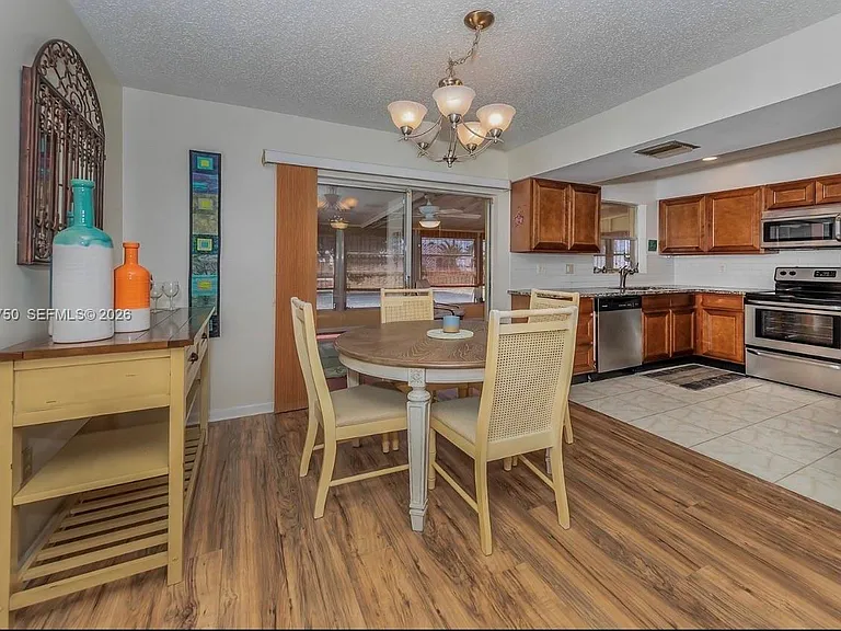 6551 Coliseum Blvd — Photo 8