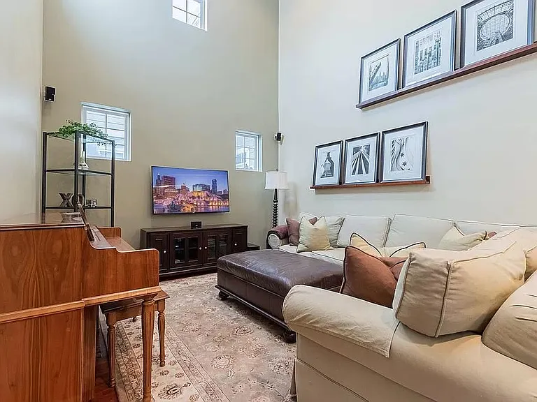 1854 Keystone Pl — Photo 10