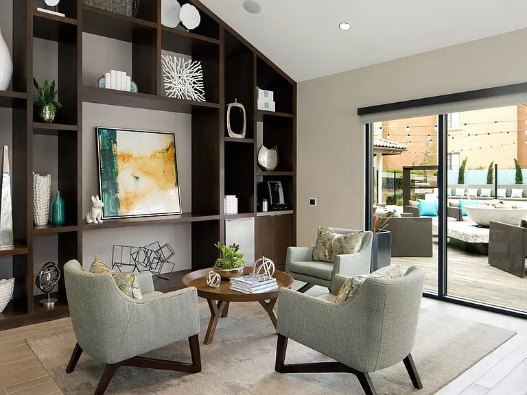 Leasing Office