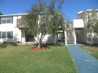 128 Camphor Cir APT A, Oldsmar, FL 34677