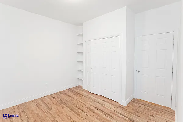 Rented by LC Lemle Real Estate Group | media 16