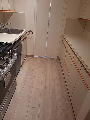 Rented by Bank Neary | media 3
